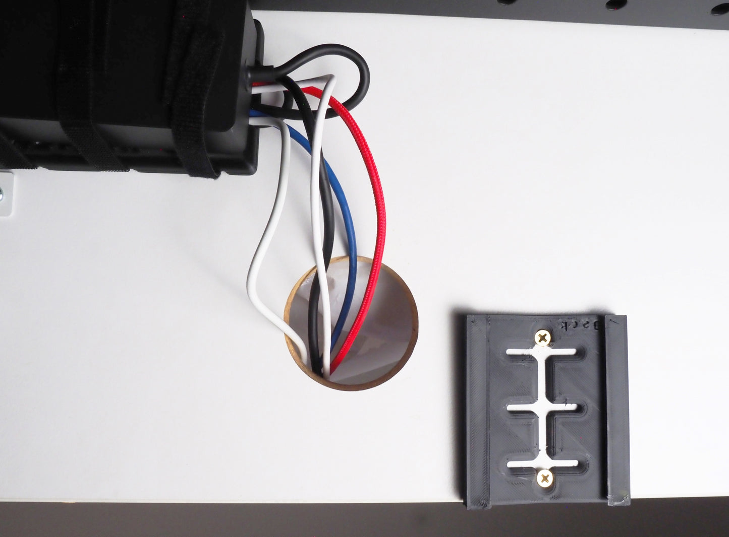 Microsoft Docking Station Underdesk Mount